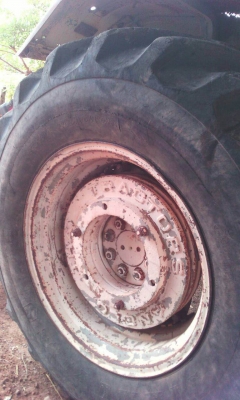 ขายรถไถ 6610 แท้เต็มคัน ปั้มกลม ไอดีโต เสื้อลาย เอกสารเล่มทะเบียนพร้อมชุดโอน