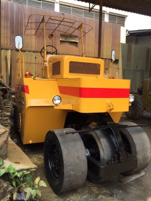 ขายด่วนรถบดล้อยาง7ล้อWATANABE WP15WE ตรวจเช็คพร้อมใช้งาน ขายด่วนรถบดล้อยาง7ล้อWATANABE WP15WE ตรวจเช็คพร้อมใช้งาน