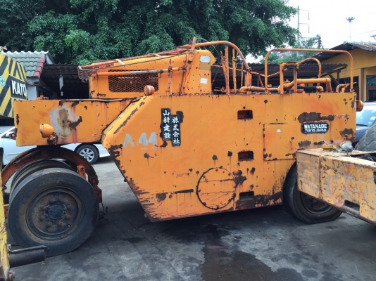 ขายด่วนรถบดล้อยาง7ล้อWATANABE WP15WE ตรวจเช็คพร้อมใช้งาน ขายด่วนรถบดล้อยาง7ล้อWATANABE WP15WE ตรวจเช็คพร้อมใช้งาน