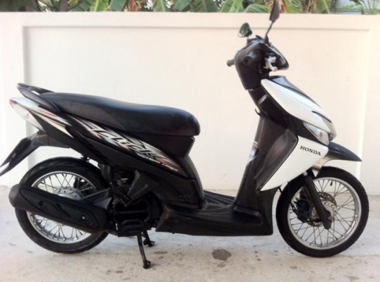 Honda Click 110 สีขาว เดิมๆ เครื่องดี