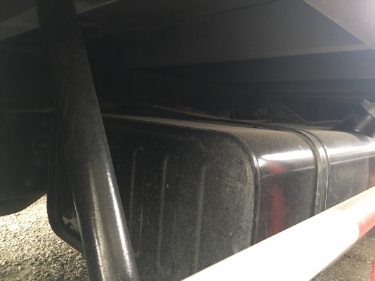 ขายรถ 6 ล้อ อีซูซุ 240 แรง ปี 55 ยาว 7.6 ม. สภาพดี คัสซีสวย จัดแนนท์ได้ครับ สนใจติดต่อได้ที่ 081-9420141  ,  081-5715326