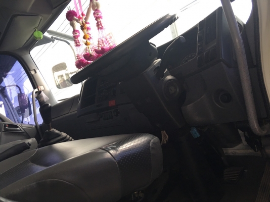 ขายรถ 6 ล้อ อีซูซุ 240 แรง ปี 55 ยาว 7.6 ม. สภาพดี คัสซีสวย จัดแนนท์ได้ครับ สนใจติดต่อได้ที่ 081-9420141  ,  081-5715326