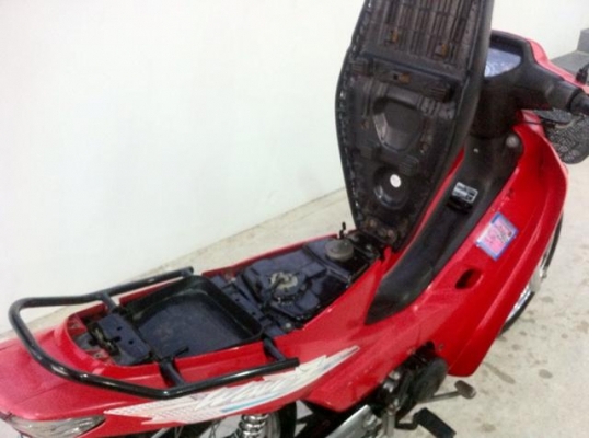 Honda Wave z สีแดง เดิมทั้งคัน ใช้ถนอมมาก