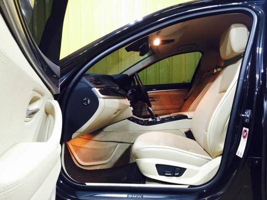 BMW SERIES 520 ดีเซล รถศูนย์ ขายถูกมาก ตัวถังอย่างใหม่ ภายในอย่างกริ๊บ บอกเลยคะ