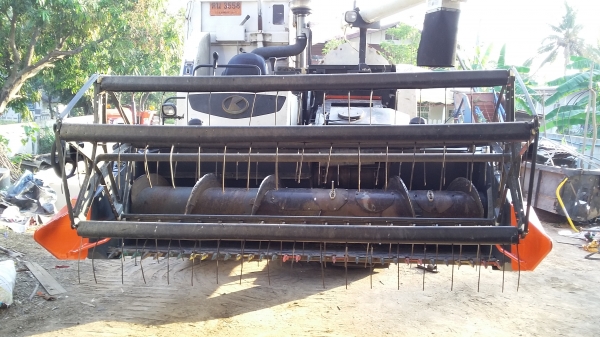 ขายรถเกี่ยว DC95GMใช้งานได้ปกติดูหน้างานได้ครับช่วงนี้เกี่ยวนาปรัง