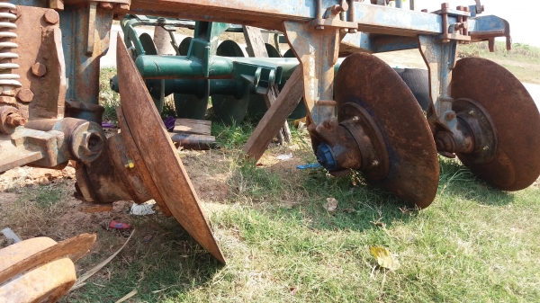 หางสาม cmt ใส่รถไถฟอร์ด