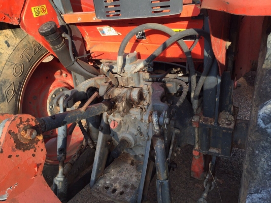 ขายรถไถ2เพลา KUBOTA M7040DT เครี่อง 70แรงม้า ปี51 สนใจโทร 081-970-1072 ขายรถไถ2เพลา KUBOTA M7040DT เครี่อง 70แรงม้า ปี51 สนใจโทร 081-970-1072