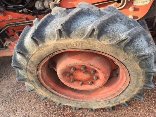 ขายรถไถ2เพลา KUBOTA M7040DT เครี่อง 70แรงม้า ปี51 สนใจโทร 081-970-1072