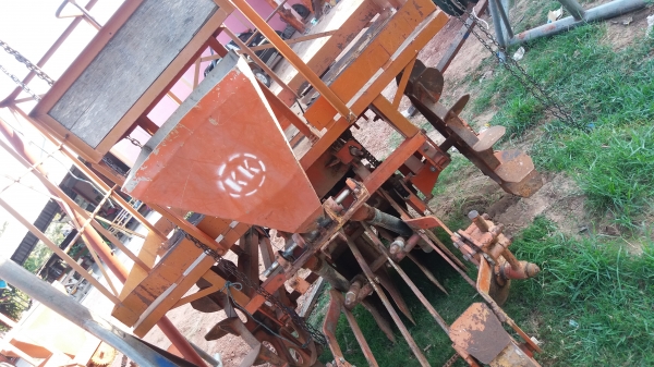 เครื่องปลูกอ้อยkk