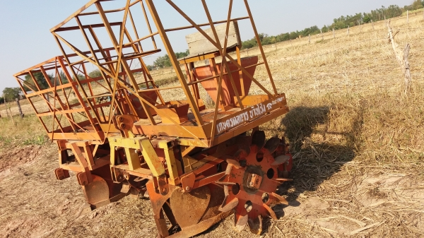 เครื่องปลูกอ้อยkk