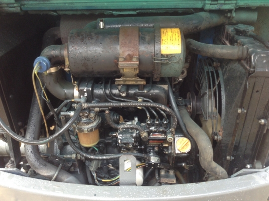 ขายรถขุดแบคโฮ KOBELCO SK024 ขนาดPc25   (มีลายหัวกระแทก) เครื่องแน่น ระบบไว (แทรคยางดี 100\%) รถพร้อมใช้งาน เอกสารใบอินวอยครบ