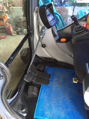 KOBELCO SK200-8 SUPER X 5,100 ชั่วโมง เอกสาร Invoice รถออกป้ายแดงมือเดียว คู่มือยังไม่ผ่านการใช้งาน สภาพรถสีเดิมทั้งคัน รถสวยมาก พร้อมใช้งาน สนใจติดต่อด่วน!!  089-0854790