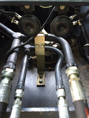 KOBELCO SK200-8 SUPER X 5,100 ชั่วโมง เอกสาร Invoice รถออกป้ายแดงมือเดียว คู่มือยังไม่ผ่านการใช้งาน สภาพรถสีเดิมทั้งคัน รถสวยมาก พร้อมใช้งาน สนใจติดต่อด่วน!!  089-0854790