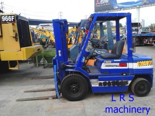 ขาย รถโฟล์คลิฟท์ KOMATSU รุ่น FD25-11