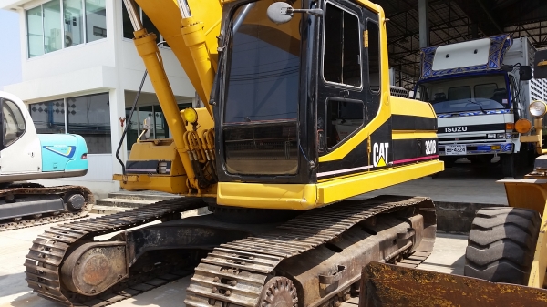 ขายเครื่องจักรกลหนัก