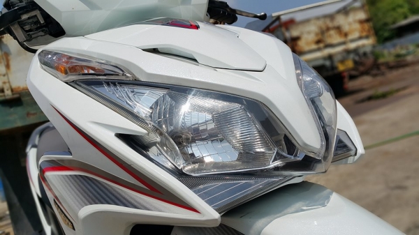 Click 125i 2013 Idlingstop ล้อแมค สวยๆ พร้อมใช้ ราคาคุยกันได้ครับ