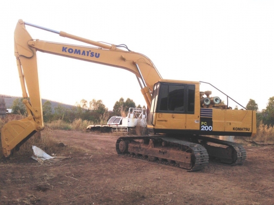 PC200-3 สภาพสวย ทำใหม่ทั้งหมด