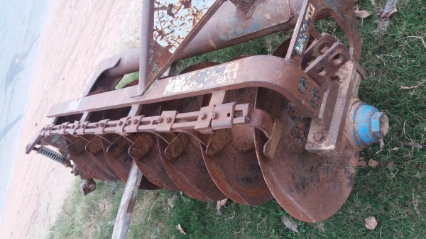 หางเจ็ดใส่รถไถฟอร์ด หางเจ็ดใส่รถไถฟอร์ด