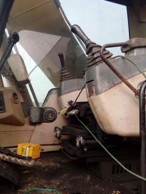 ขายรถเเมคโคร320 Cรถสวยพร้อมใช่งานได้สนใจติดต่อสอบถามได้ที่เจ๊อ้อยเเมคโครเบอรโทร0818021463-0616582035