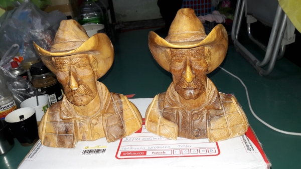 ขายตุ๊กตาไม้คาวบอยสวยๆแพ็คคู่