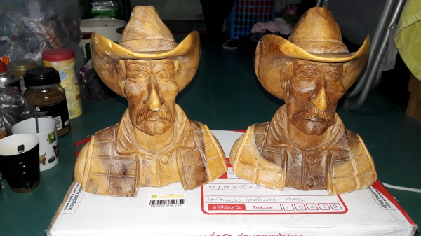 ขายตุ๊กตาไม้คาวบอยสวยๆแพ็คคู่