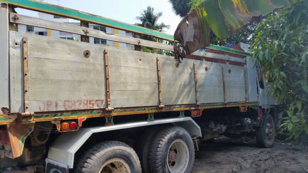 ขายรถบรรทุกสิบล้อดัมพ์ Hino 3H เครื่องเดิม HO7D-195 แรง ปี 39 กระบะดัมพ์มิเนียม ทะเบียนพร้อม