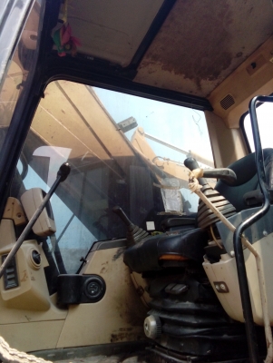 ขายรถเเมคเเมคโคร330 รถสวยพร้อมใช่งานได้เเรงดีมากเดิมทังคันสนใจชอบโทรเลย0818021463-0616582035