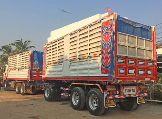 ขายรถพ่วง ISUZU DECA 360 ปลายปี 56 ดั้มเกษตร ท่อไอเสียออกข้างแล้ว สภาพเดิมๆ รถพ่วง 22ล้อ