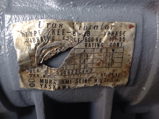 ขายมอเตอร์สั่น-เขย่า Yaskaws 0.5HP. 380V made in Japan สภาพสวย วิ่งนิ่ม พร้อมใช้งาน