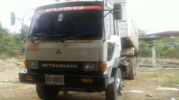 ต้องการขายด่วน  รถบรรทุก 10 ล้อ MITSUBISHI FN527 TF  220 เทอร์โบ รถเจ้าของขายเอง ราคาคุยกันได้นะคะ