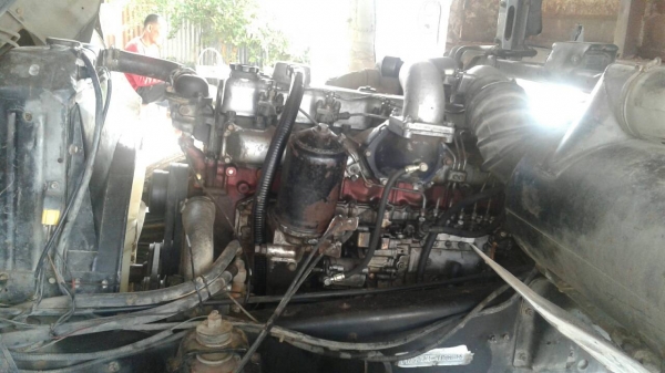 ต้องการขายด่วน  รถบรรทุก 10 ล้อ MITSUBISHI FN527 TF  220 เทอร์โบ รถเจ้าของขายเอง ราคาคุยกันได้นะคะ