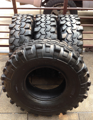 ยาง Super swamper 35 12.5 R16.5 ดอกเต็มๆ ลุยได้อีกหลายปี ราคาไม่แพง