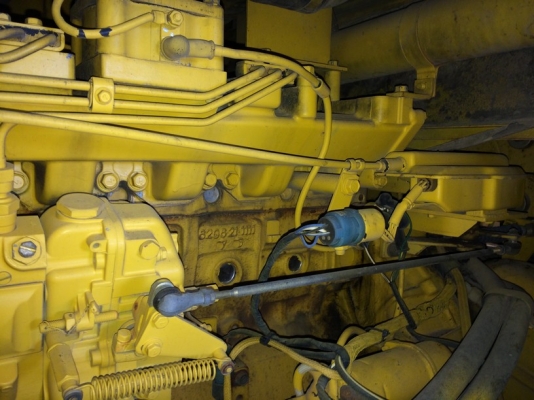 Komatsu WA100-1 SN: 34239 นำเข้าจากญี่ปุ่น สภาพสวย ต้องการขายล้างสต็อคครับ เสนอราคามาได้เลย