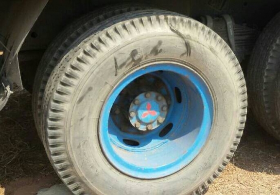 สิบล้อ มิตซู FN516M 6D15 -175เพาเดียว พื้นเรียบ ยาว6.50ม สภาพพร้อมใช้ สวยๆบางเดิม ทะเบียนพร้อมโอน