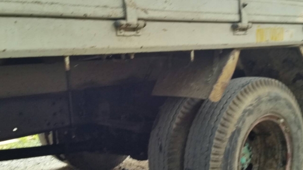 ขายรถ 6 ล้อ Mitsubishi  center