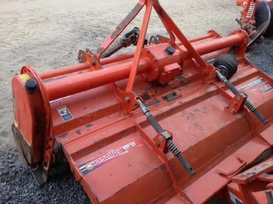 ปัญญาแทรคเตอร์..จัดมาให้ครับ ด่วน!!!คูโบต้า L4708 พร้อมใบมีดคานล่าง พร้อมโรตาลี่182 ทำงาน996ชม. สภาพ สี เดิมๆ จัดส่ง เวียงป่าเป้า จ.เชียงราย