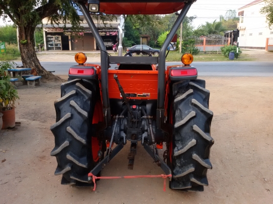 ปัญญาแทรคเตอร์..จัดมาให้ครับ ด่วน!!!คูโบต้า L4708 พร้อมใบมีดคานล่าง พร้อมโรตาลี่182 ทำงาน996ชม. สภาพ สี เดิมๆ จัดส่ง เวียงป่าเป้า จ.เชียงราย