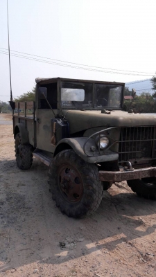 ขายจี๊ปกลางของแท้ดดิมๆทั้งคันขับ4x4ครบไมล์เกทุกอย่างขึ้นหมดราคาถูก