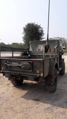 ขายจี๊ปกลางของแท้ดดิมๆทั้งคันขับ4x4ครบไมล์เกทุกอย่างขึ้นหมดราคาถูก