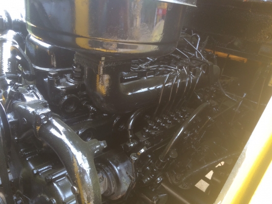 ขออนุญาติขายรถ บด 3ล้อเหล็ก  R2 เอกสารเล่ม พร้อมใช้ทุกระบบ ราคา 680000 สนใจติดต่อ  0853224877-0988930465