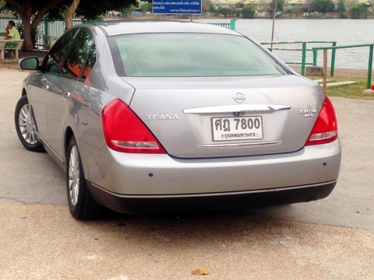 ขาย/แลก/เทิร์น teana 230JM ปี2005 ราคาถูกๆคับ ออกรถฟรีดาวน์ครับ
