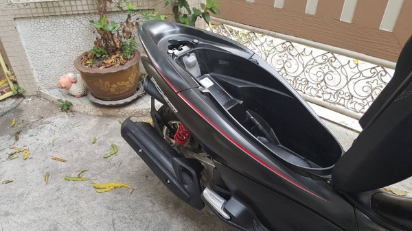 ขออนุญาติขาย HONDA PCX 150i IDLING STOP รุ่น TOP ล้อแม็ก ฟรีค่าโอน