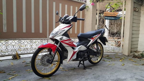 ขออนุญาติขาย HONDA WAVE CZ-i 110 รุ่น TOP ดิสเบรคหน้าและหลัง ฟรีค่าโอน