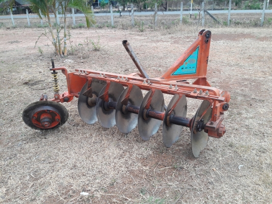 ขายอุปกรณ์ติดรถไถหลายรายการครับ