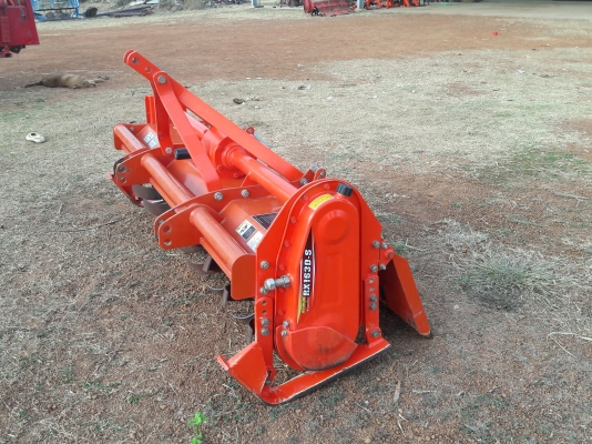 ขายอุปกรณ์ติดรถไถหลายรายการครับ