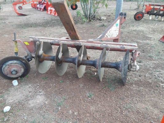 ขายอุปกรณ์ติดรถไถหลายรายการครับ