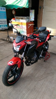 ขายคับ HONDA CB300F ปี2015 สีสวย ท่อแต่งทั้งเส้น กันล้ม มีท่อเดิม ทะเบียนพร้อมโอน ราคา 92500 บาท ส่งได้ทั่วไทยคับ สนใจติดต่อ 081-0578282 FACEBOOK ชาญณรงค์ ป๊อป ชัยอมฤต ไอดีไลน์ POPBIGBIKESAKON คับ สนใจรถสวย ถูก ดี ต้อง POP BIGBIKE SAKONNAKHON คลิปวิดีโอคั