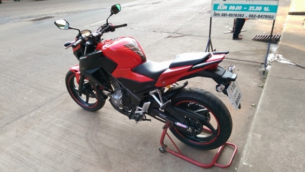 ขายคับ HONDA CB300F ปี2015 สีสวย ท่อแต่งทั้งเส้น กันล้ม มีท่อเดิม ทะเบียนพร้อมโอน ราคา 92500 บาท ส่งได้ทั่วไทยคับ สนใจติดต่อ 081-0578282 FACEBOOK ชาญณรงค์ ป๊อป ชัยอมฤต ไอดีไลน์ POPBIGBIKESAKON คับ สนใจรถสวย ถูก ดี ต้อง POP BIGBIKE SAKONNAKHON คลิปวิดีโอคั