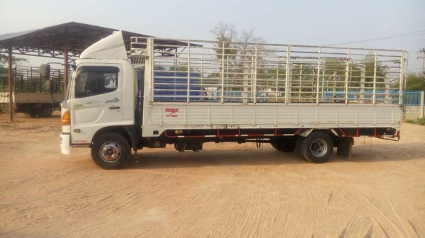 HINO  เมก้า 175 ยาว6.50 ปี54