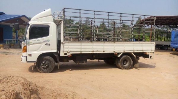 HINO เมก้า 145แรงม้า ยาว5.50 ปี51